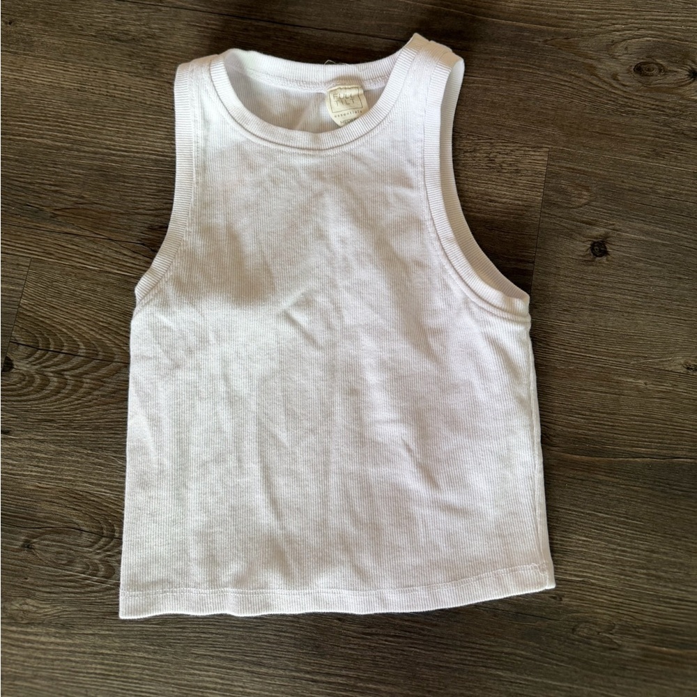 white tank top tilly’s